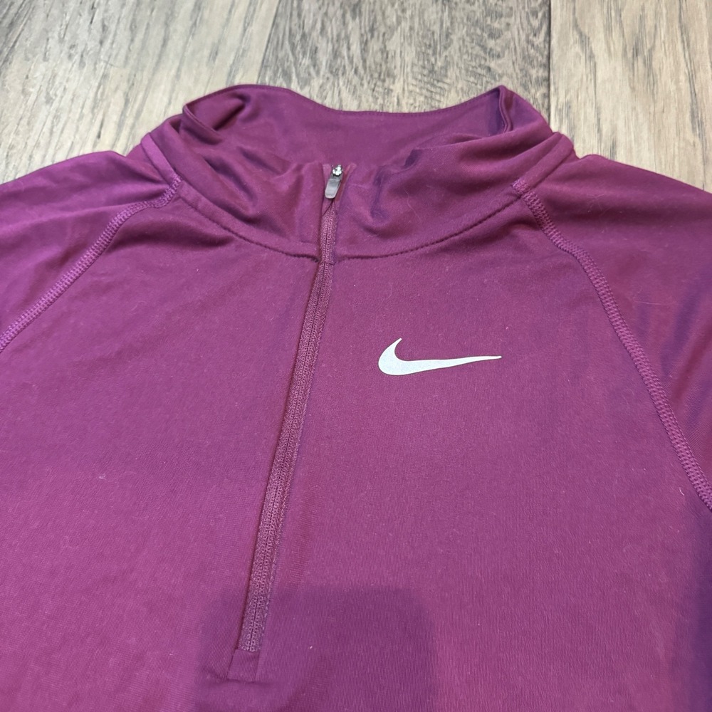 Nike Dri-Fit Running Top XS Womens Quarter Zip Pullover Plum Long Sleeve - Picture 2 of 9